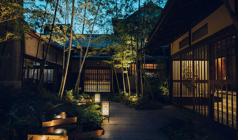 アカガネリゾート京都東山1925